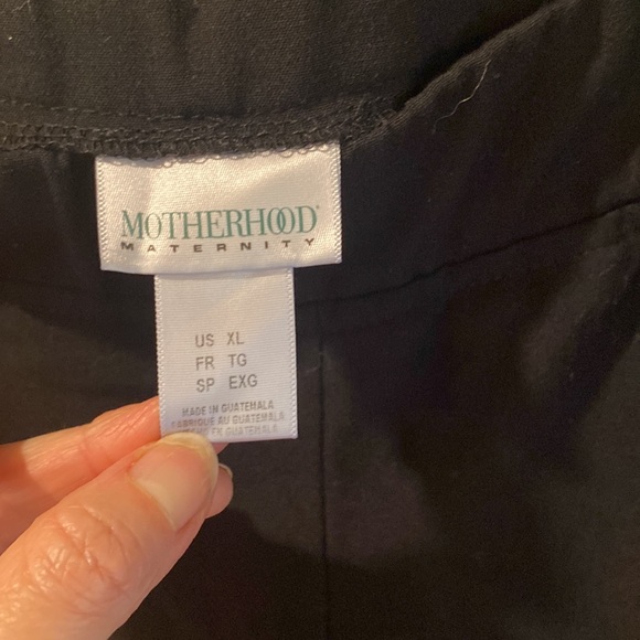 Motherhood maternity cuffed elastic waist pants black - Picture 3 of 7